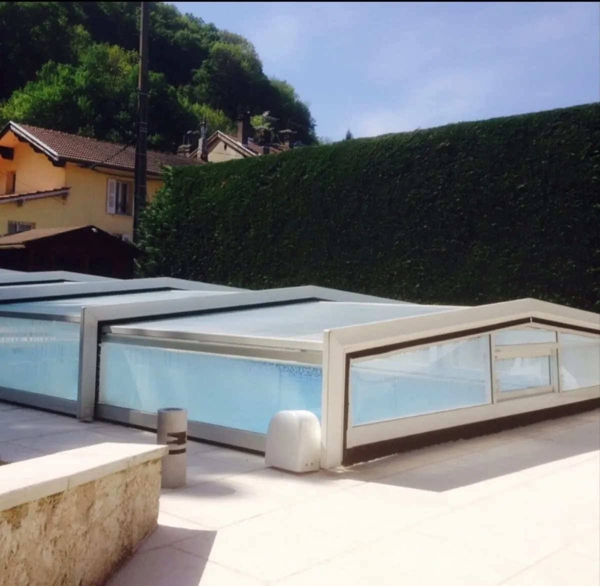 Motorisation d'abri de piscine